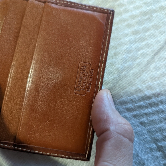 Dooney & Bourke card holder/mini wallet. - Picture 6 of 7